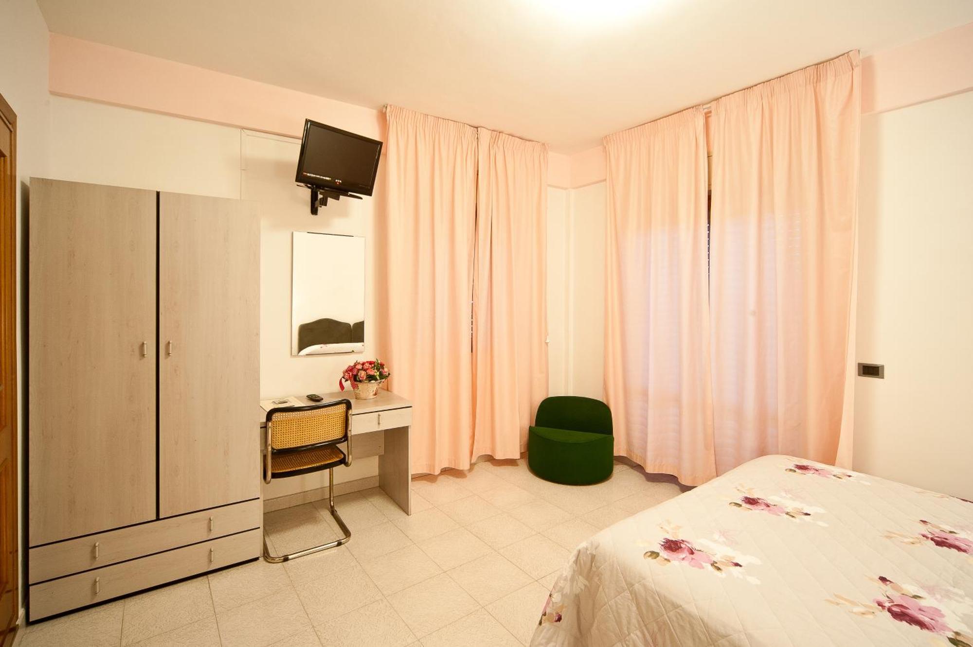 Hotel Il Quadrifoglio カーシャ エクステリア 写真